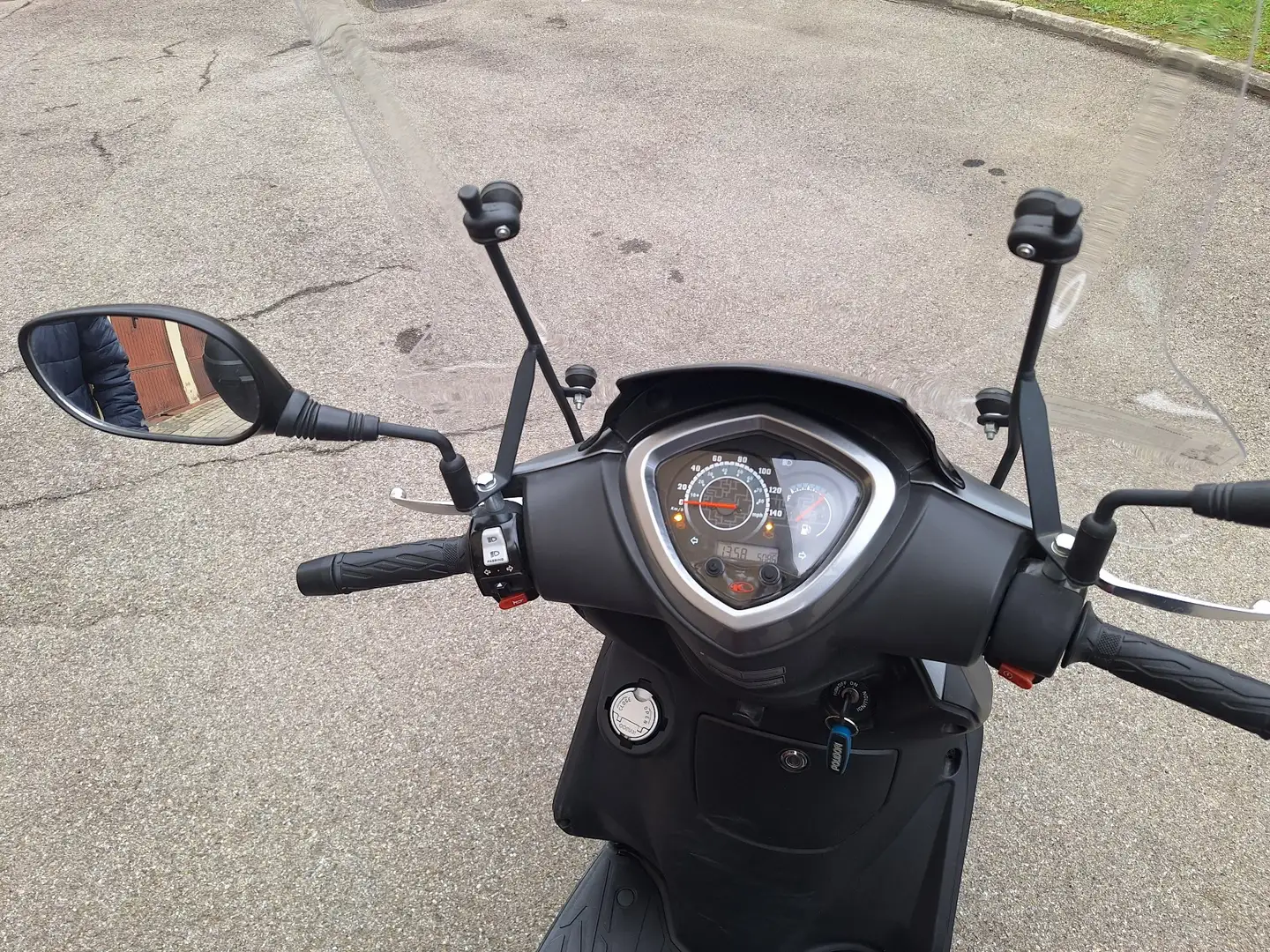 Kymco Agility 150 r16 Gri - 2
