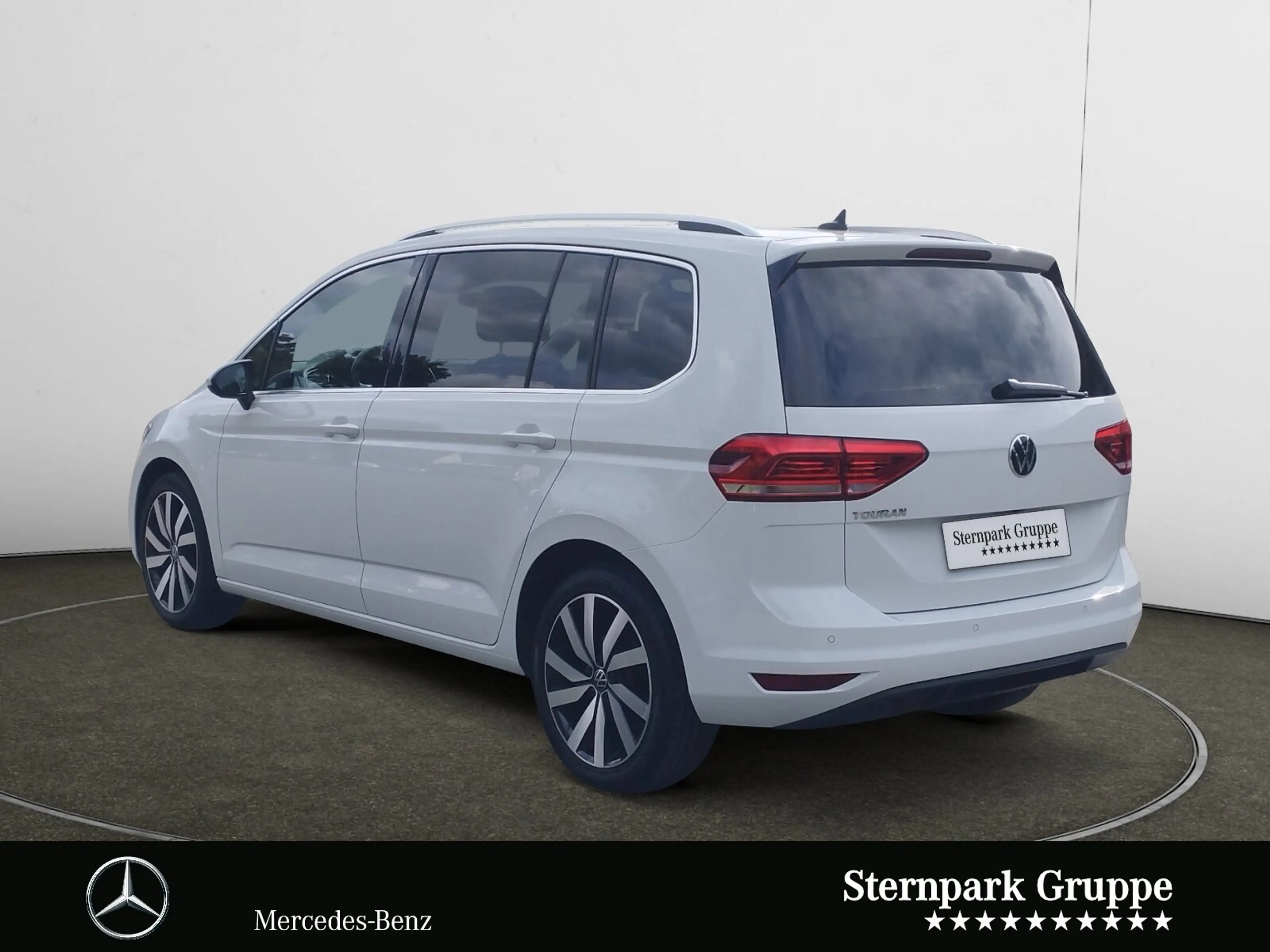 Volkswagen Touran Touran 1.5 TSI Highline Navi,Pano,AHK,R-Kam.PTS. — photo 3
