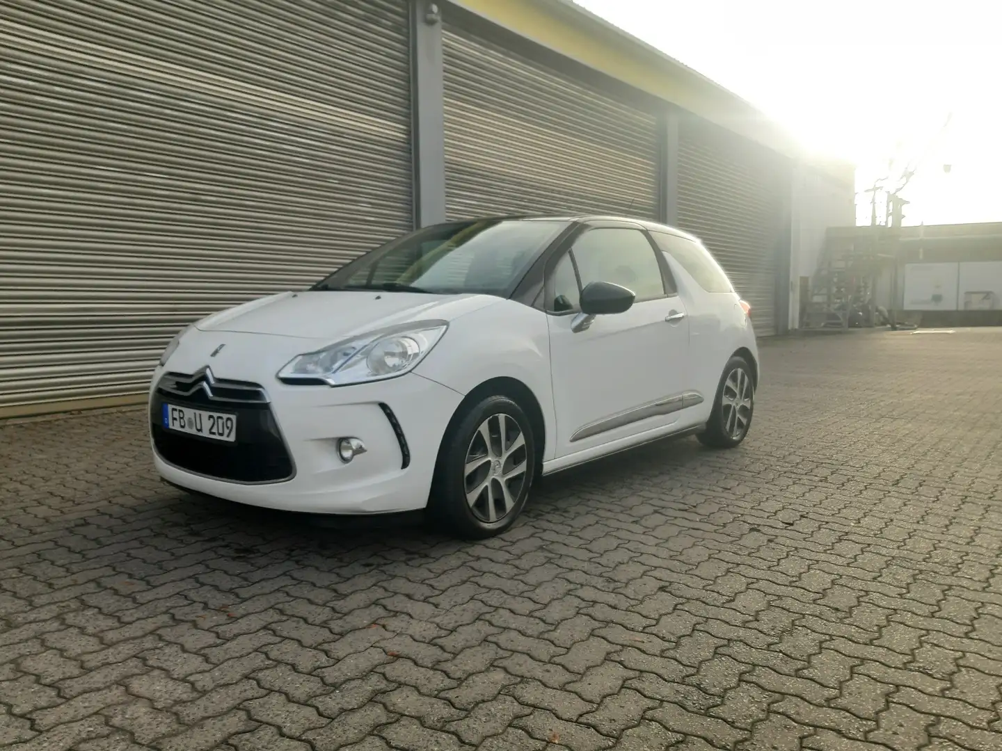 DS Automobiles DS 3 Weiß - 1
