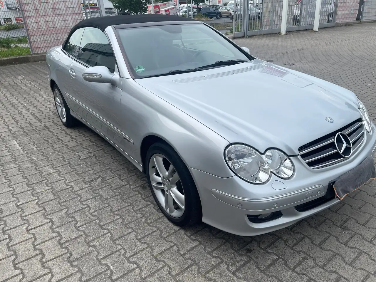 Mercedes-Benz CLK 200