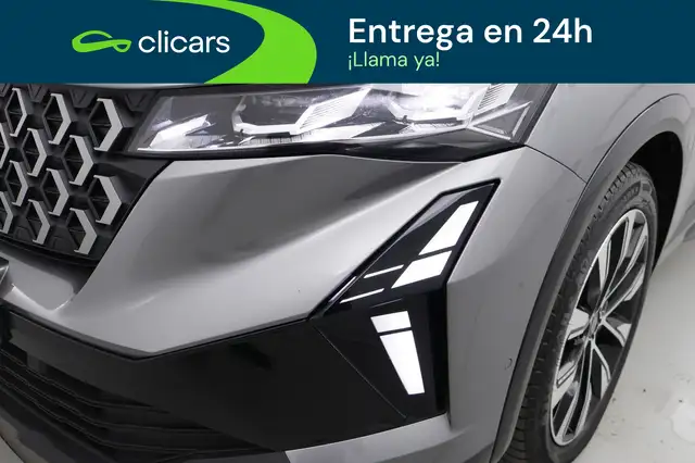 Renault Austral view 10