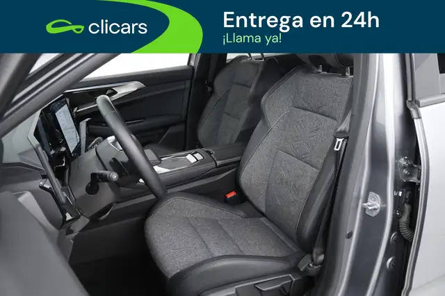 Renault Austral view 14