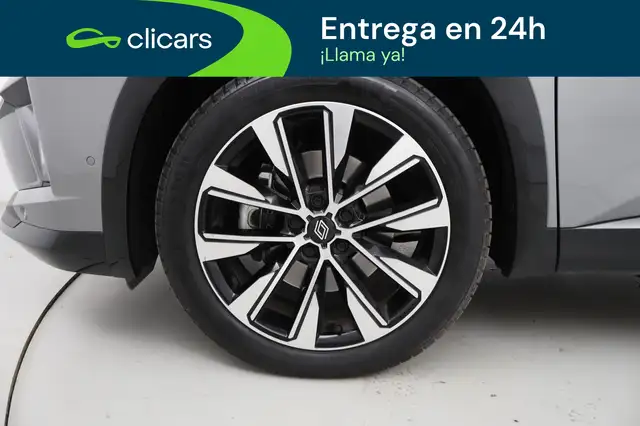 Renault Austral view 11