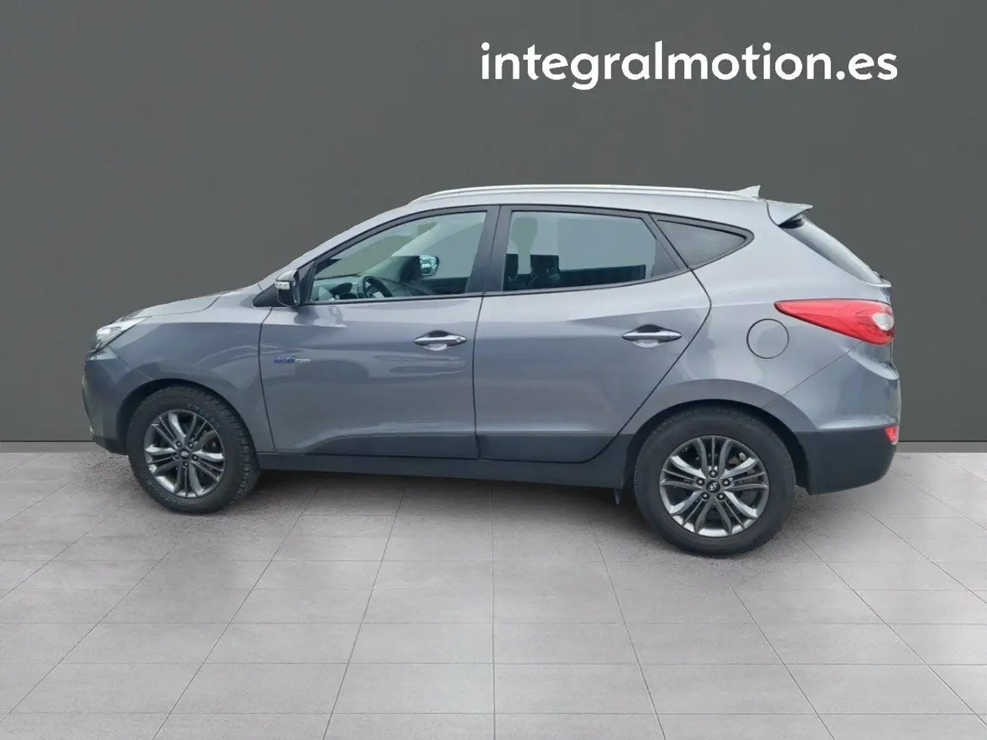 Hyundai iX35 1.7CRDI BD Kosmo Tecno 4x2 Gris - 2