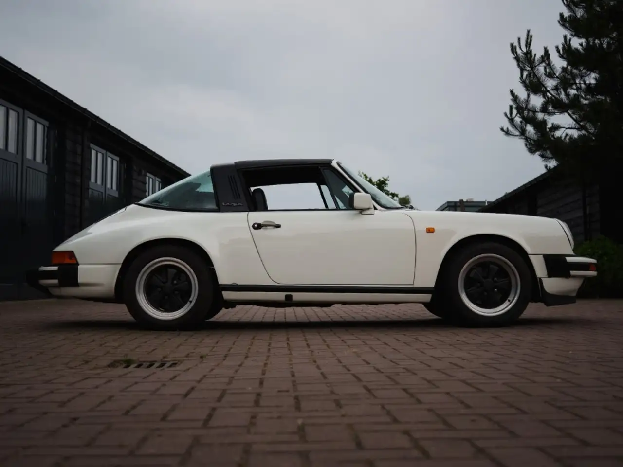 Porsche 911 3.2L - Targa - Grandprixweiss - Just Arrived!, foto 10