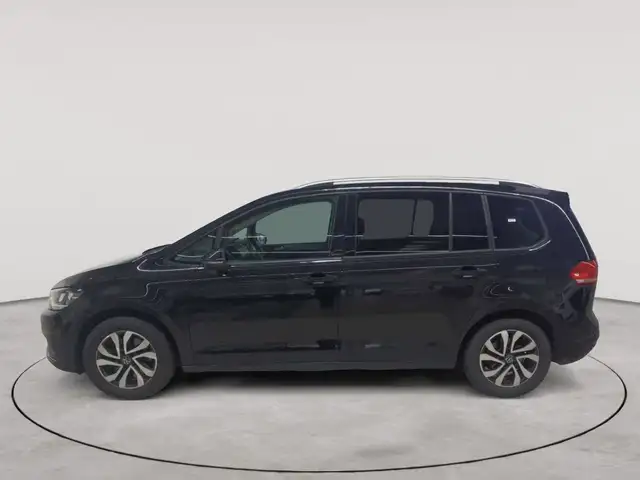 Volkswagen Touran view 6