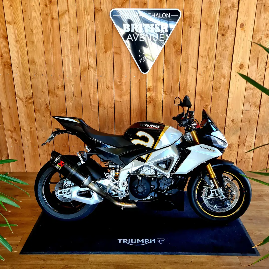 Aprilia Tuono - 1