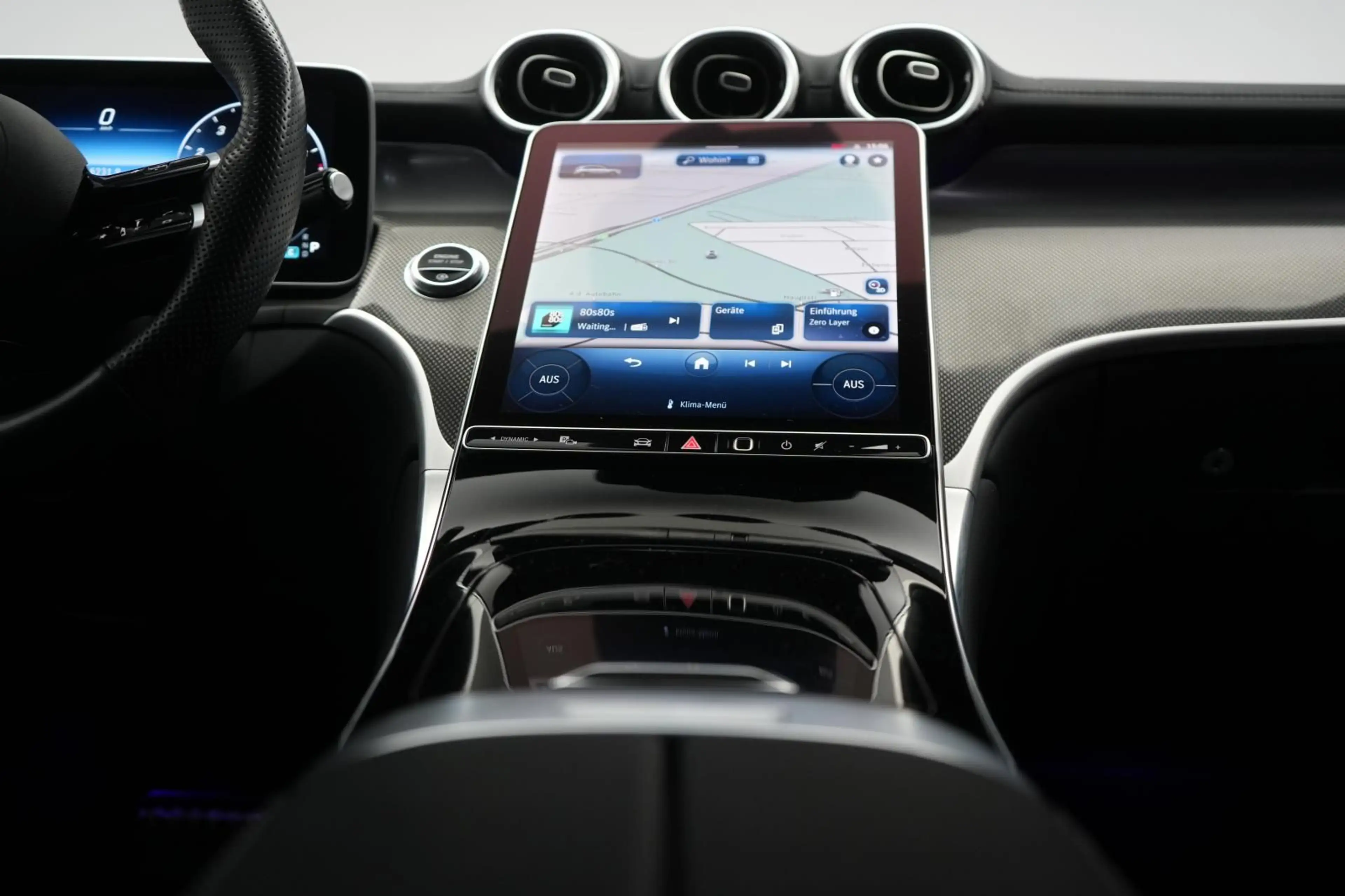 Mercedes-Benz GLC 300 4Matic AMG Distronic/Kamera/Lane/Side/AH — photo 14