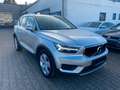 Volvo XC40 Momentum 2WD Silber - thumbnail 2
