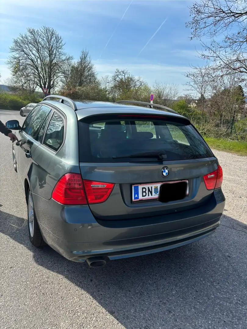 BMW 318 318d Touring Advantage Österreich-Paket Aut. - 2