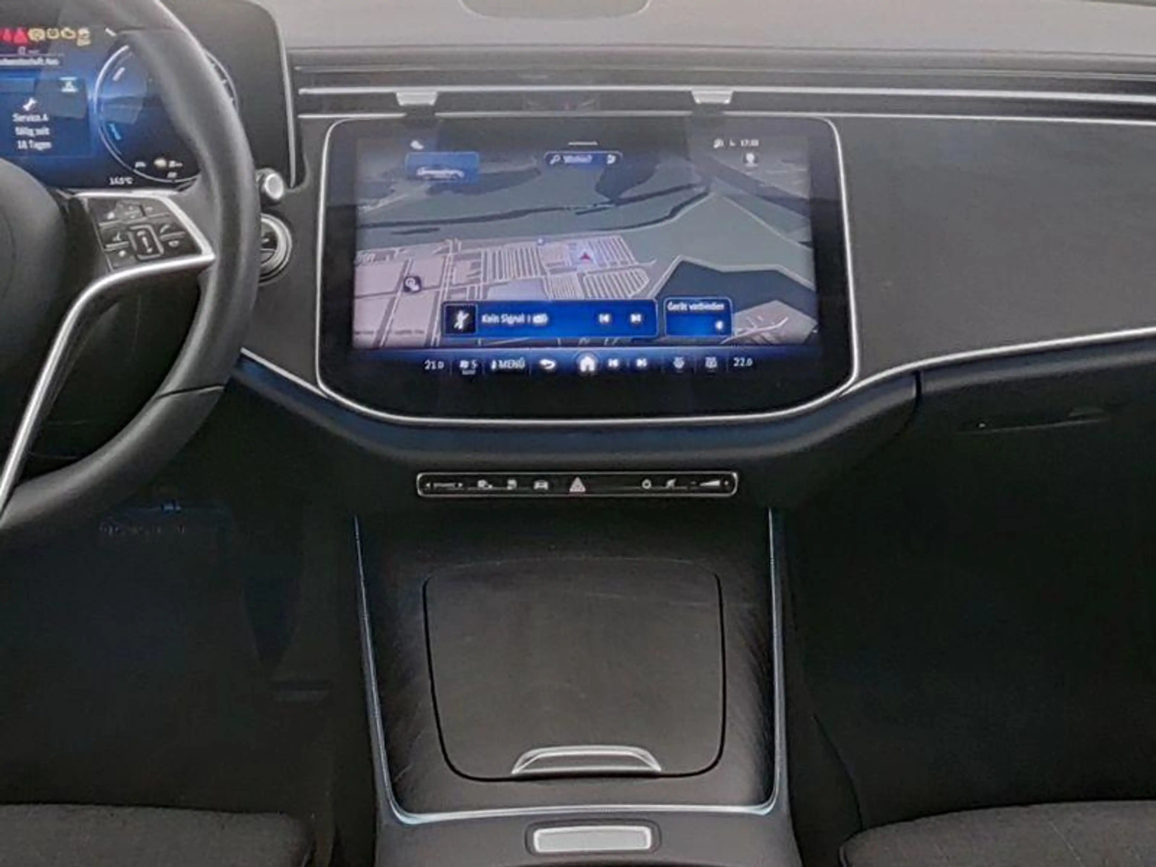 Mercedes-Benz E 300 e Break Luxury Line | Distronic | Smartphone Integ — photo 4