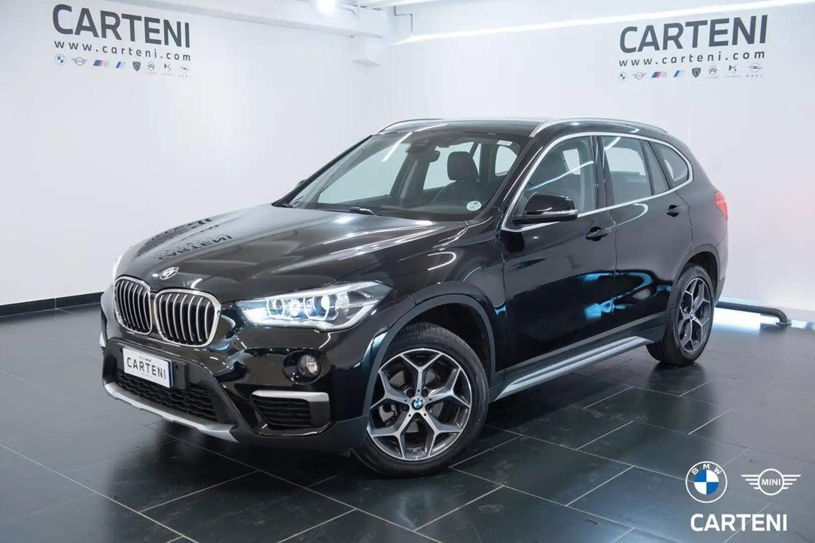 BMW X1 sdrive16d xLine my18 - 1