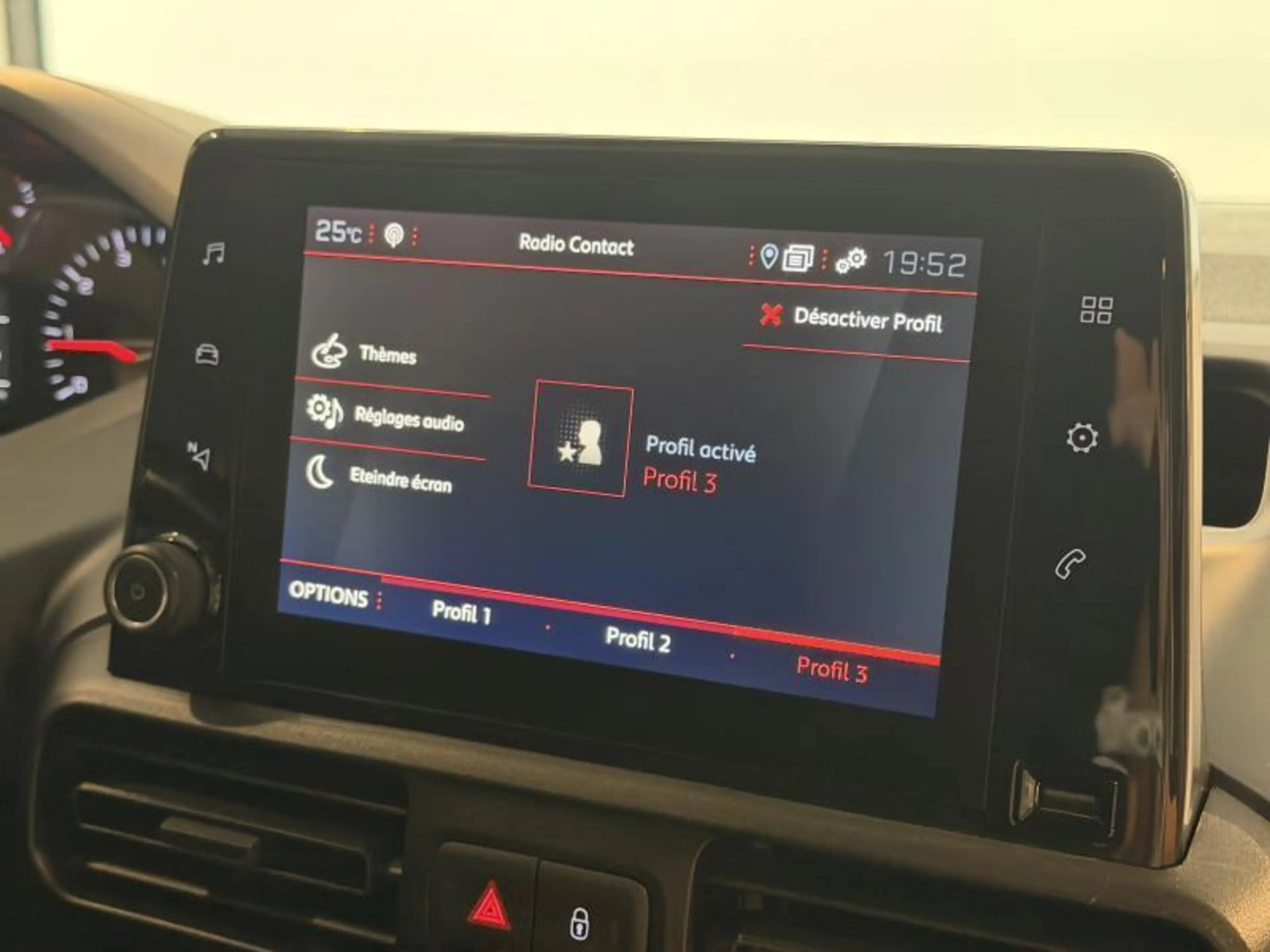 Peugeot Rifter BlueHDi 130 EAT8 — photo 13