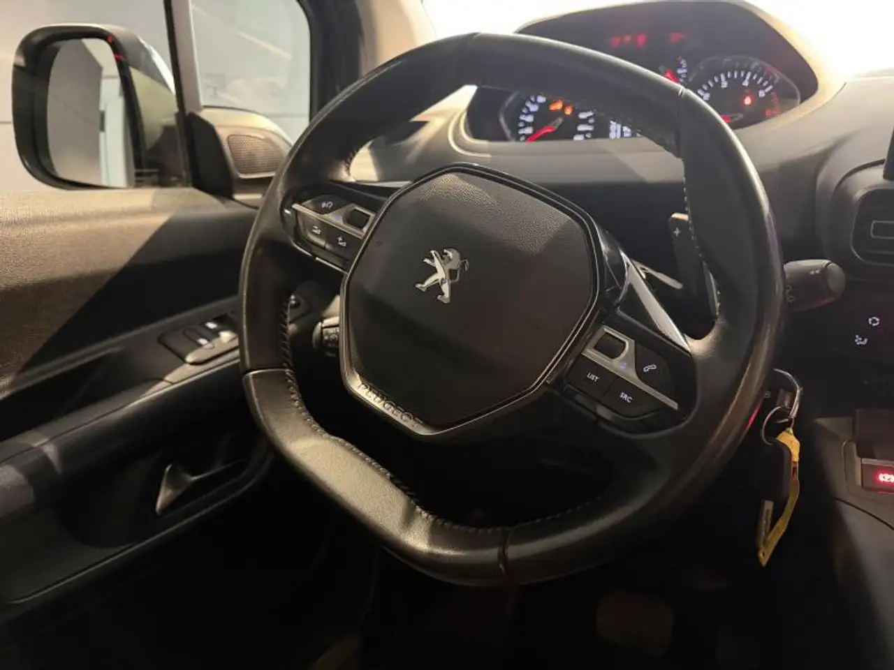 Peugeot Rifter — photo 18 sur 28