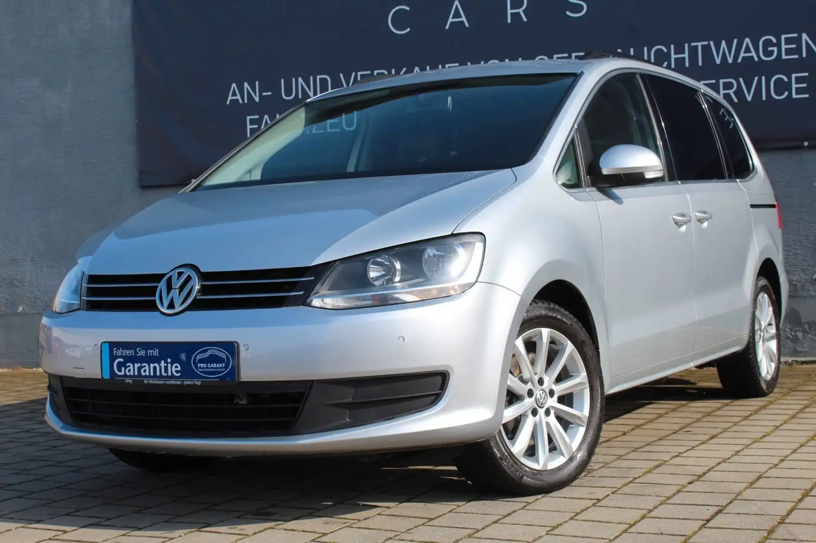 Volkswagen Sharan 2.0 TDI BlueMotion Technology Comfortline Gris - 1