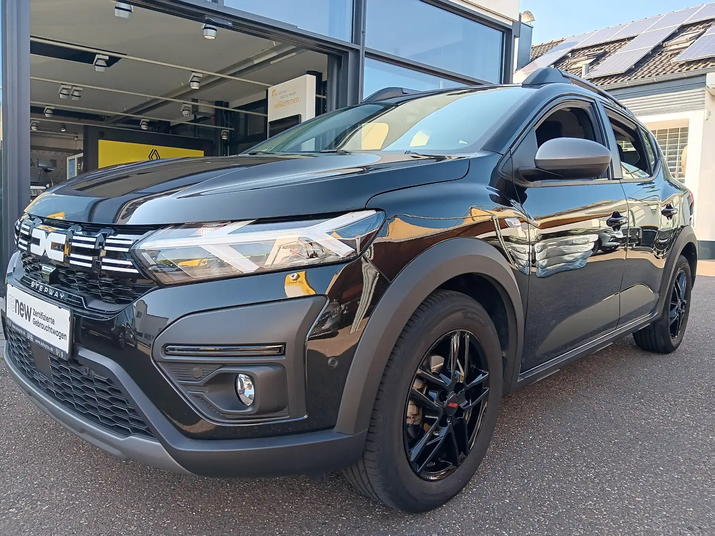 Dacia Sandero Stepway Expression Eco-G Tce 100 Schwarz - 2