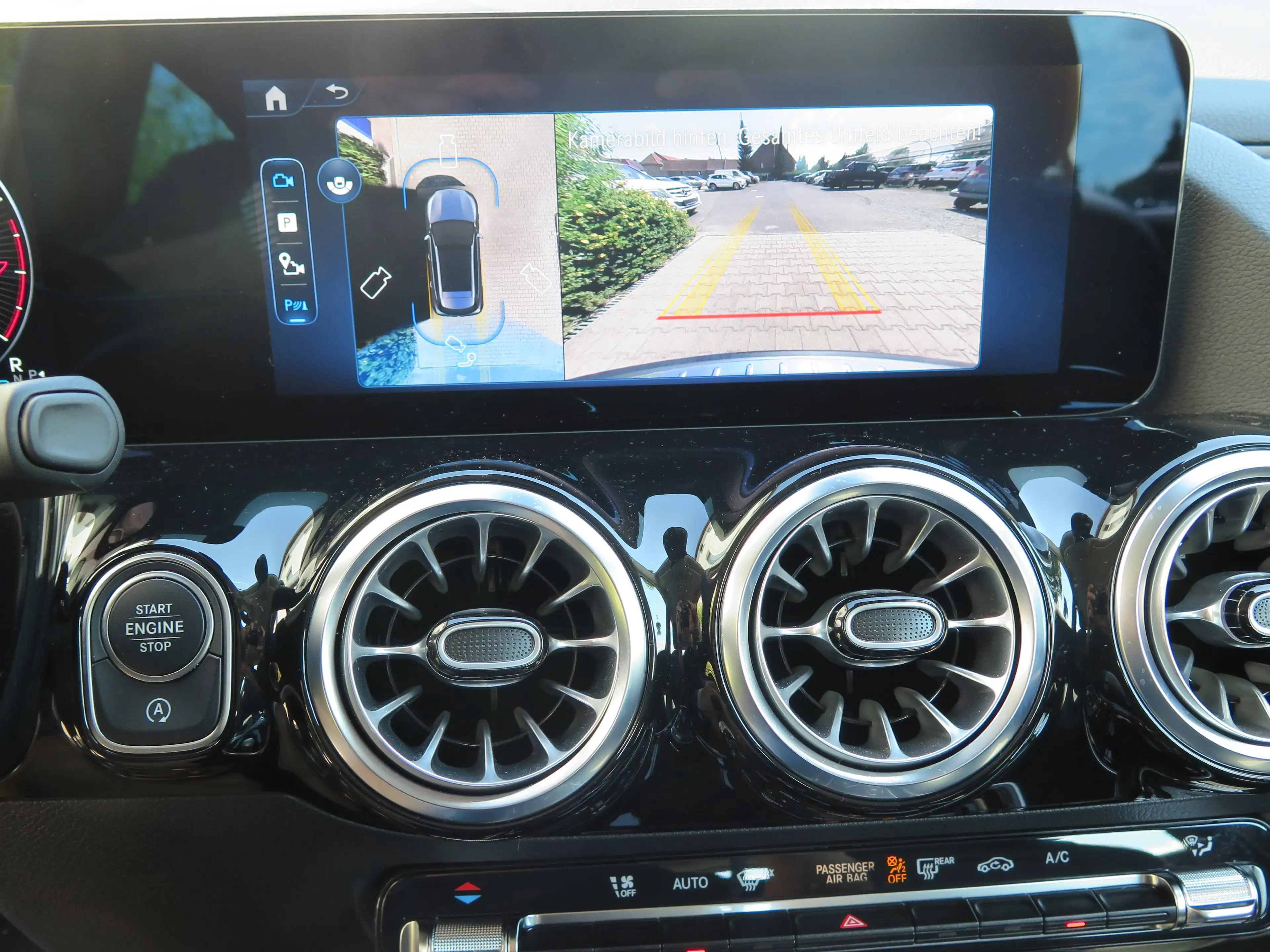 Mercedes-Benz GLA 220 GLA 220 4Matic Edition Progressive Line, Matrix — photo 21