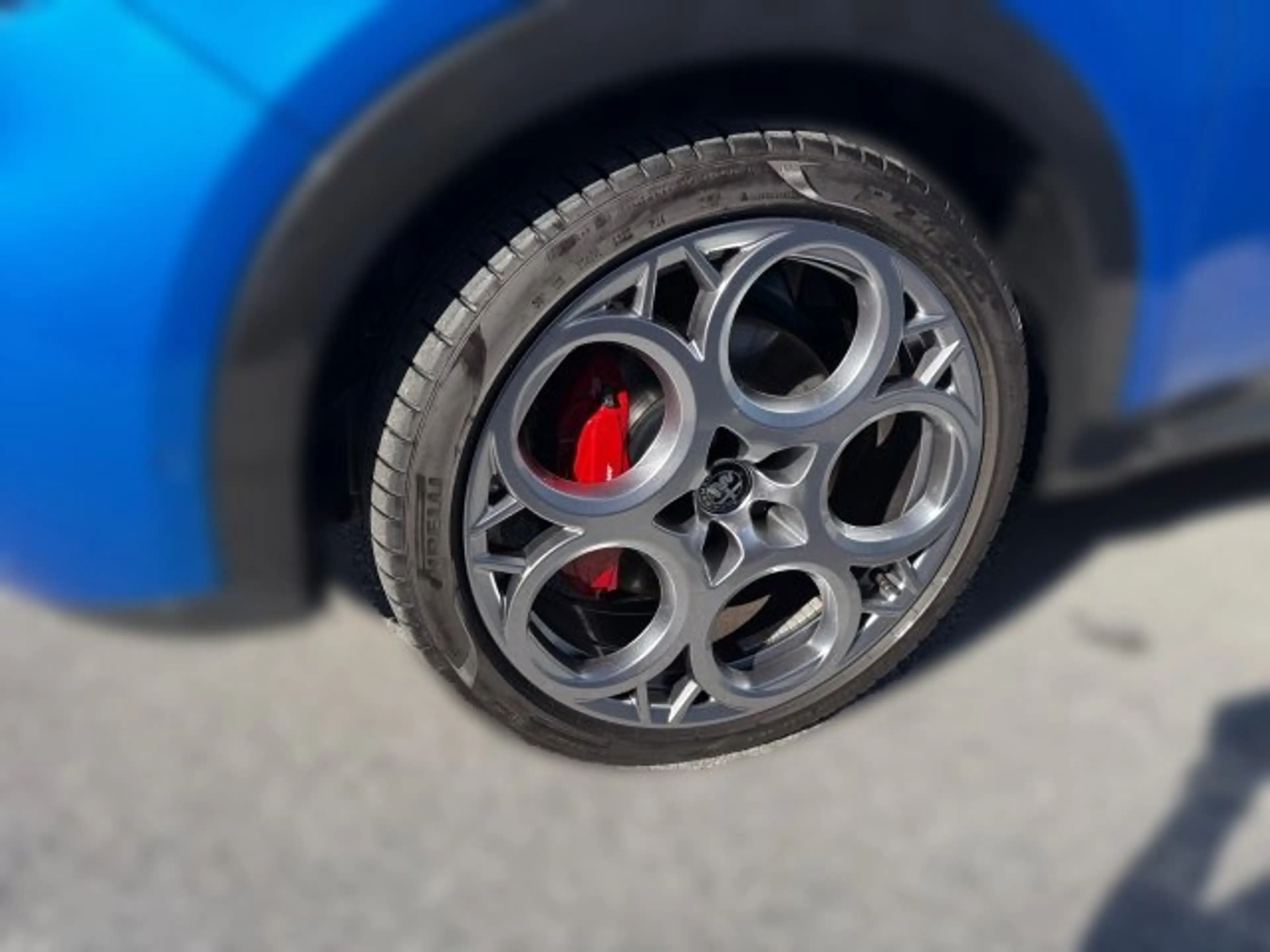 Alfa Romeo Tonale Edizione Speciale 160 PS MHEV — photo 11