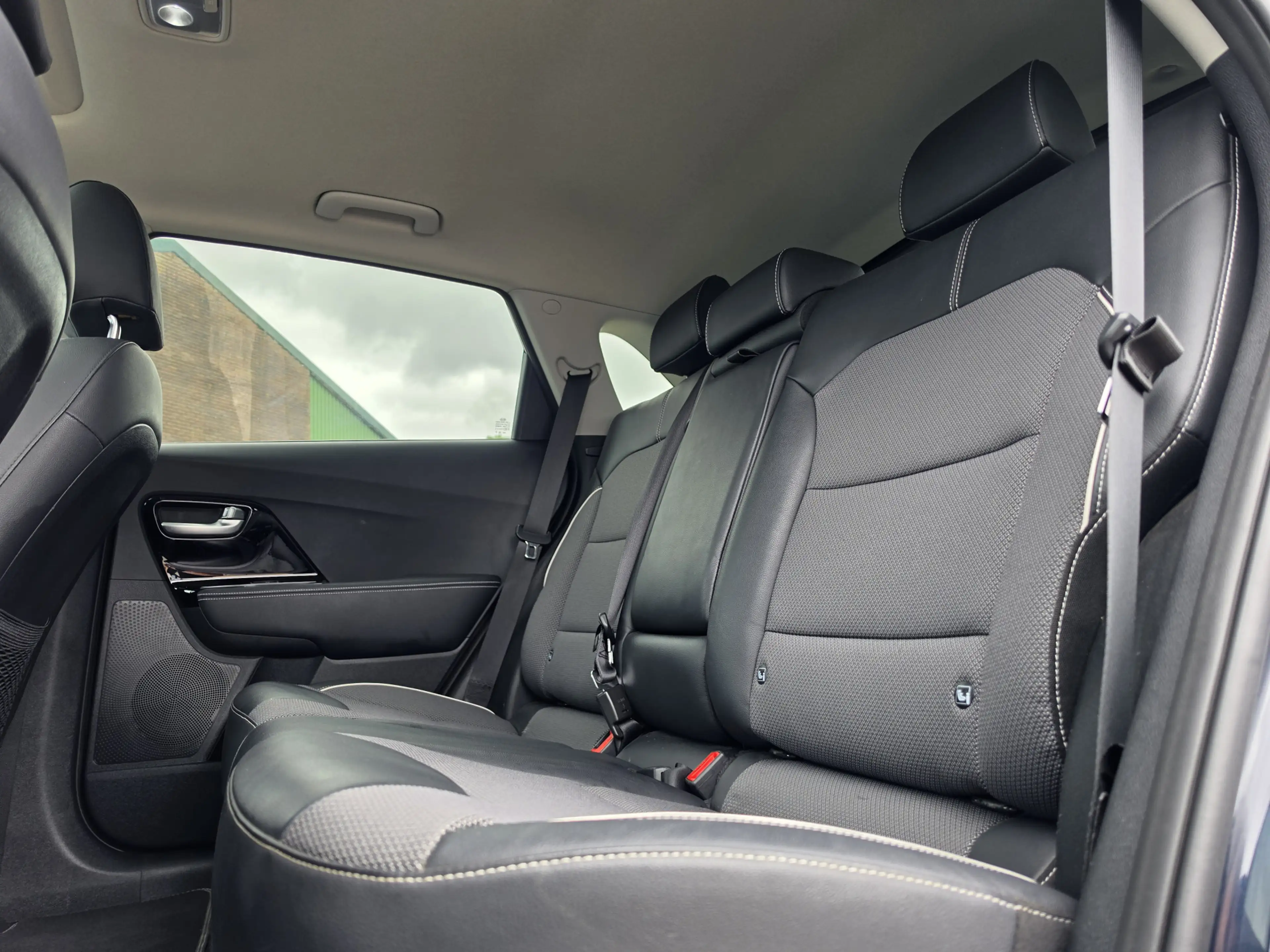 Kia e-Niro DynamicPlusLine 64 kWh | SOH 100% | 3 Fase laden | — photo 13