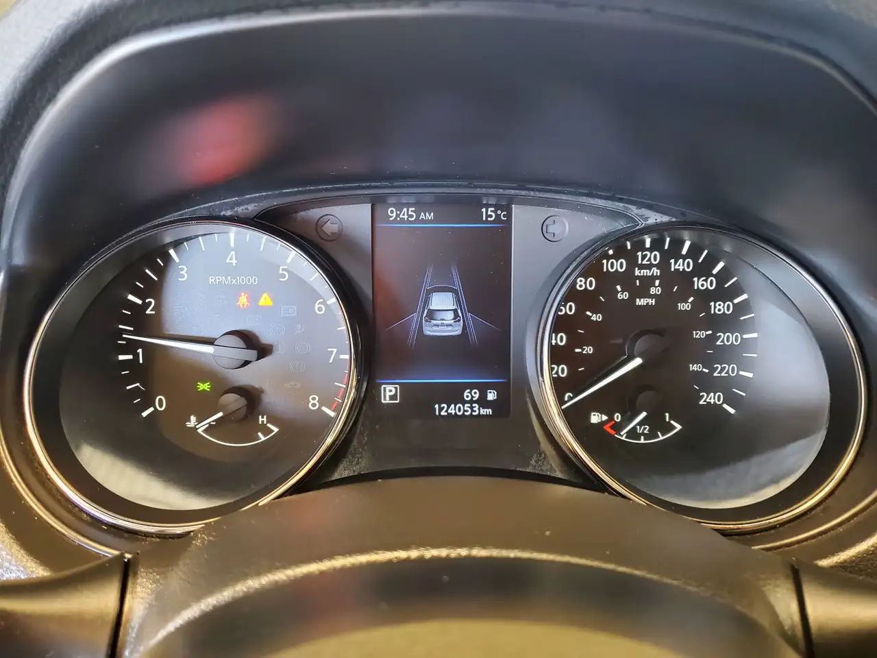 Nissan Rogue снимка Nissan Rogue