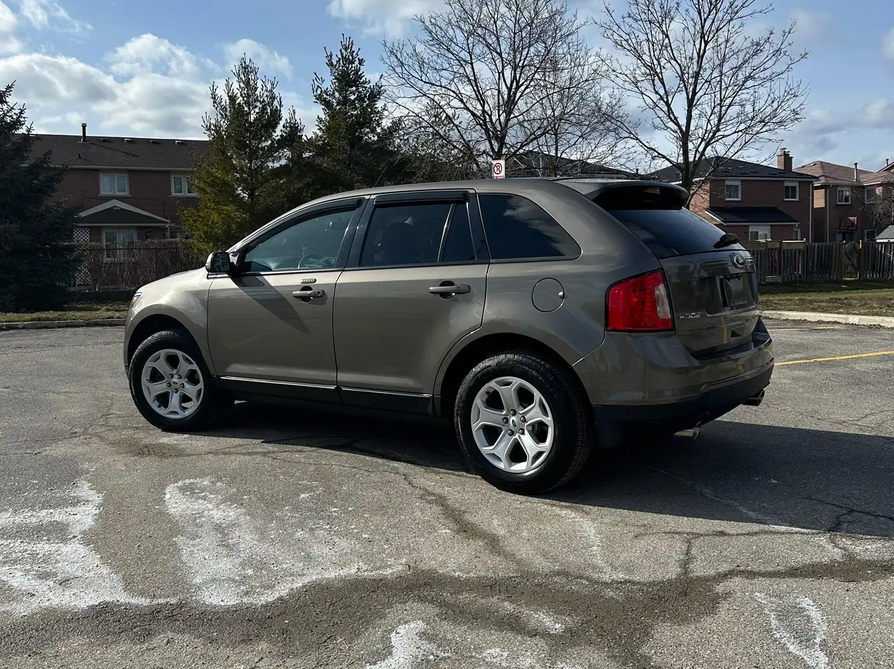 Ford Edge снимка Ford Edge