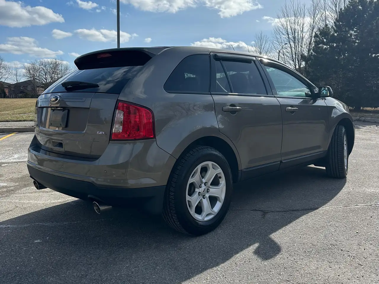 Ford Edge снимка Ford Edge