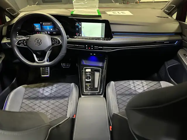 Volkswagen Golf view 12