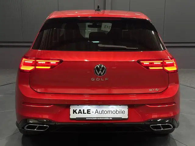 Volkswagen Golf view 4