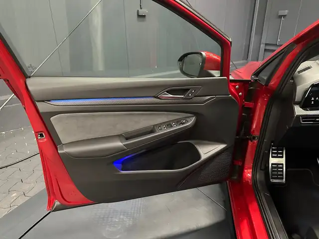 Volkswagen Golf view 13
