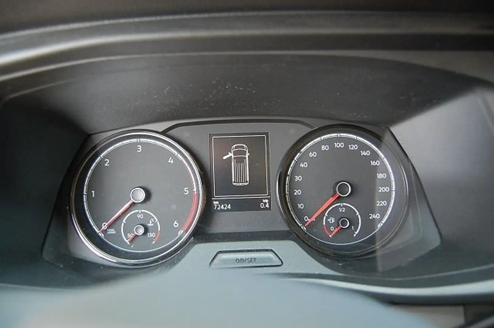 Volkswagen T6.1 Transporter 6.1  Kasten AHK Standheizung Weiß - 2