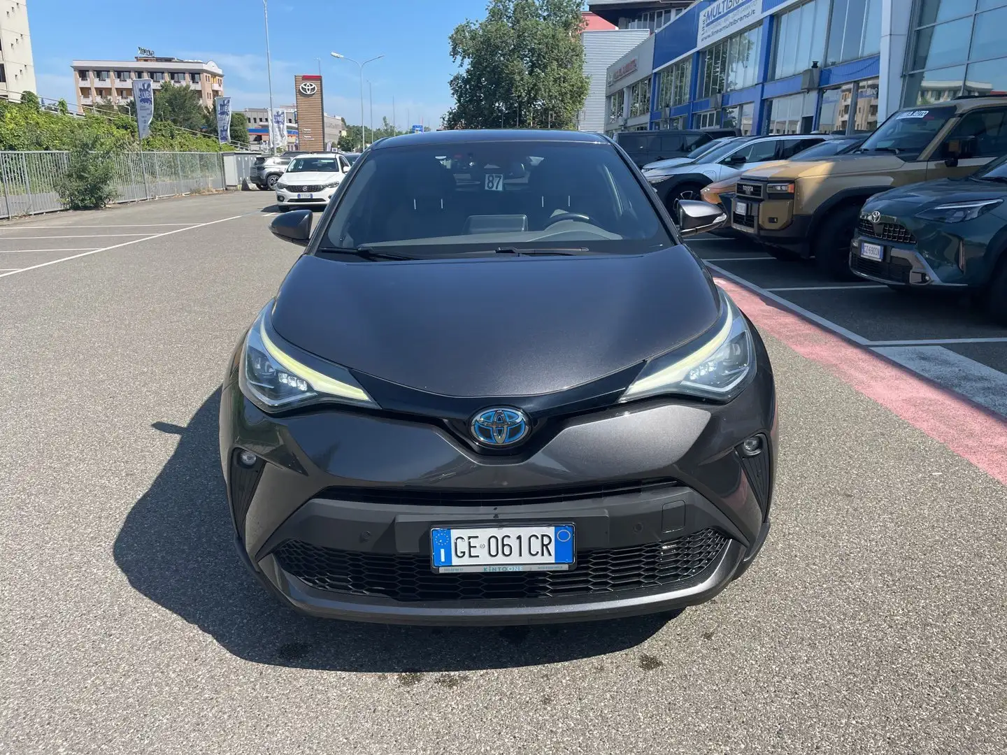 Toyota C-HR 1.8 Hybrid E-CVT Lounge IVA ESPOSTA COMPRESA  GAR - 2