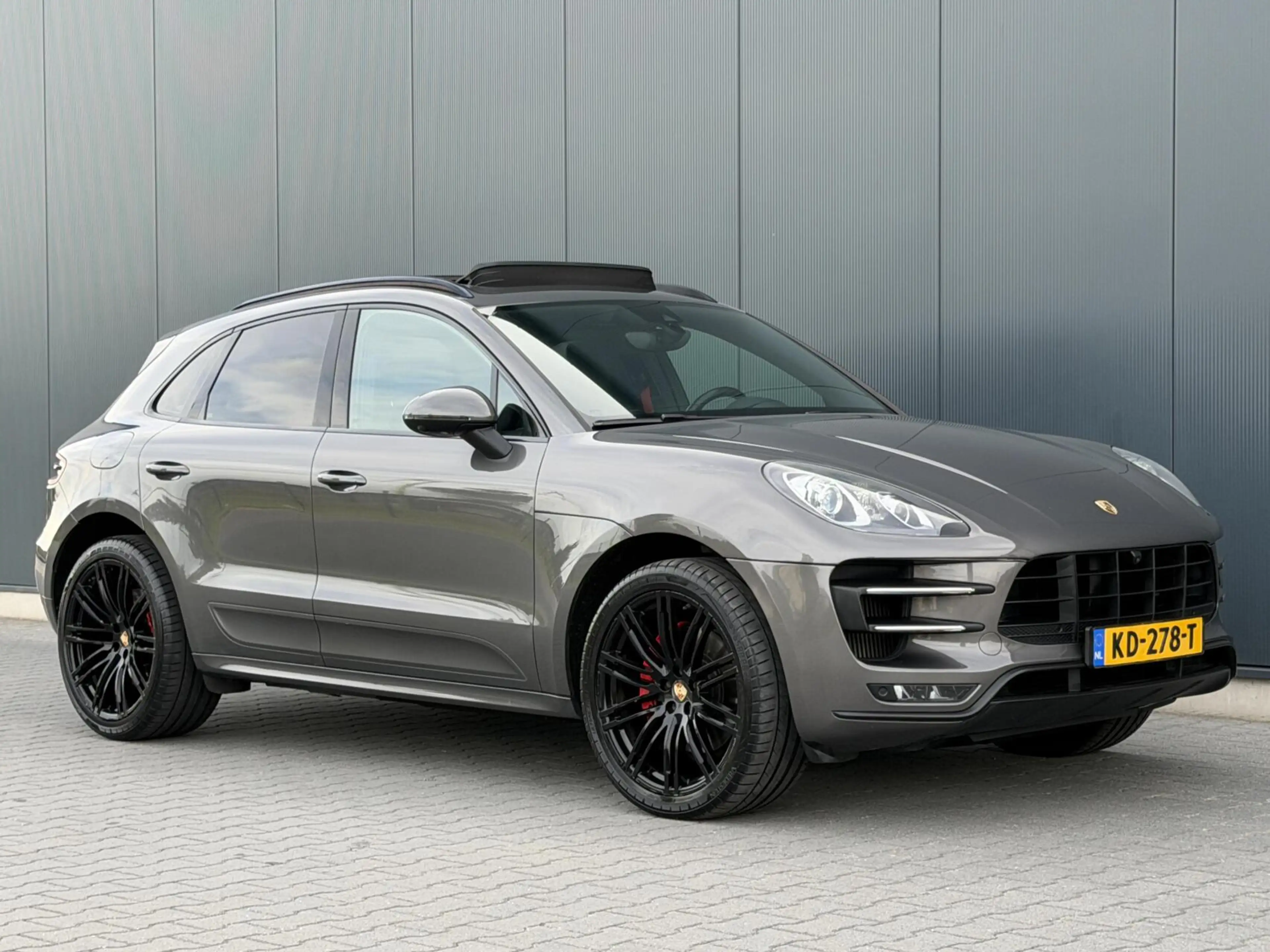 Porsche Macan 3.6 Turbo 400PK - 3e Eig - Pano - Luchtvering - Bo — photo 10