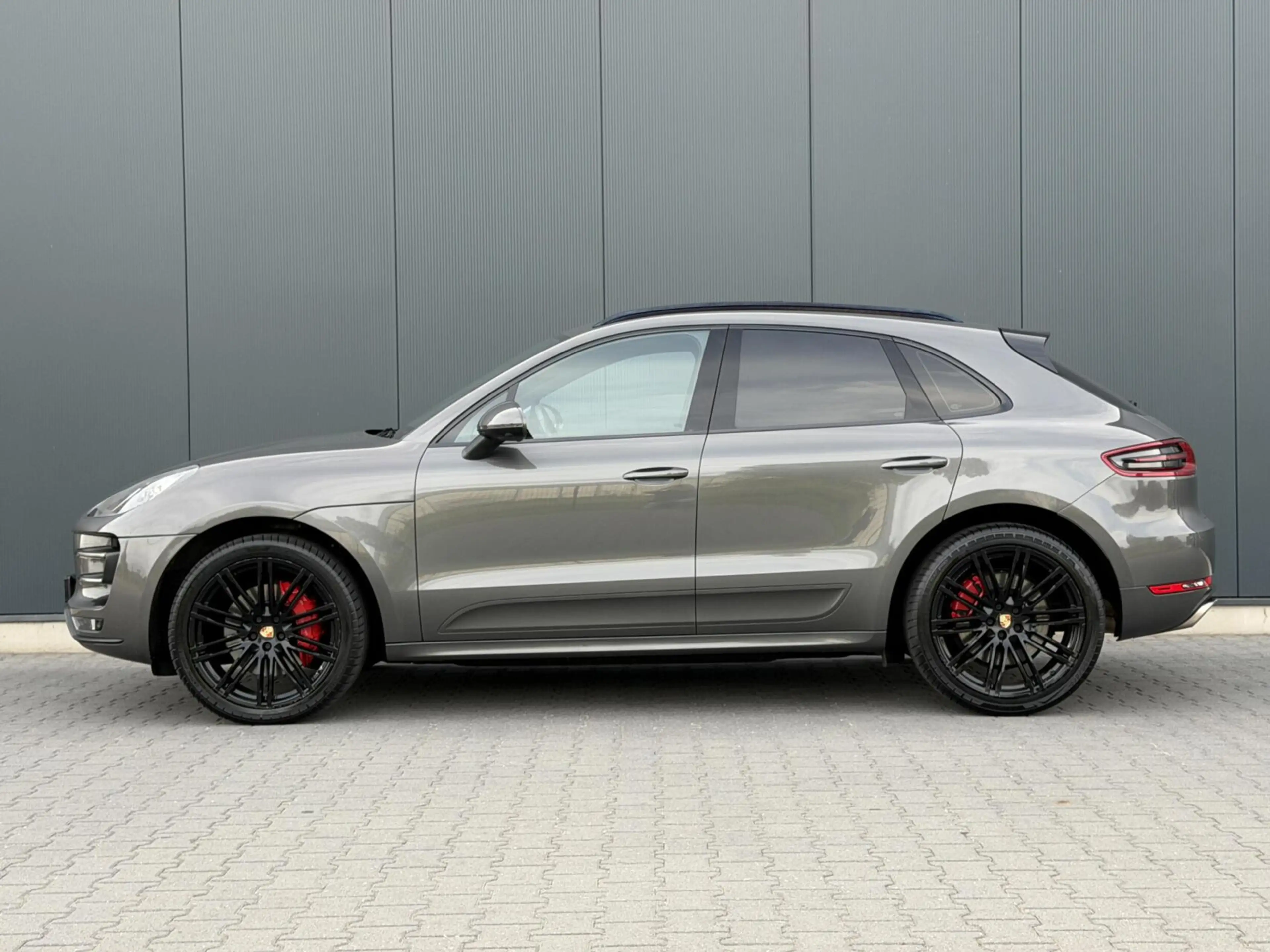 Porsche Macan 3.6 Turbo 400PK - 3e Eig - Pano - Luchtvering - Bo — photo 9