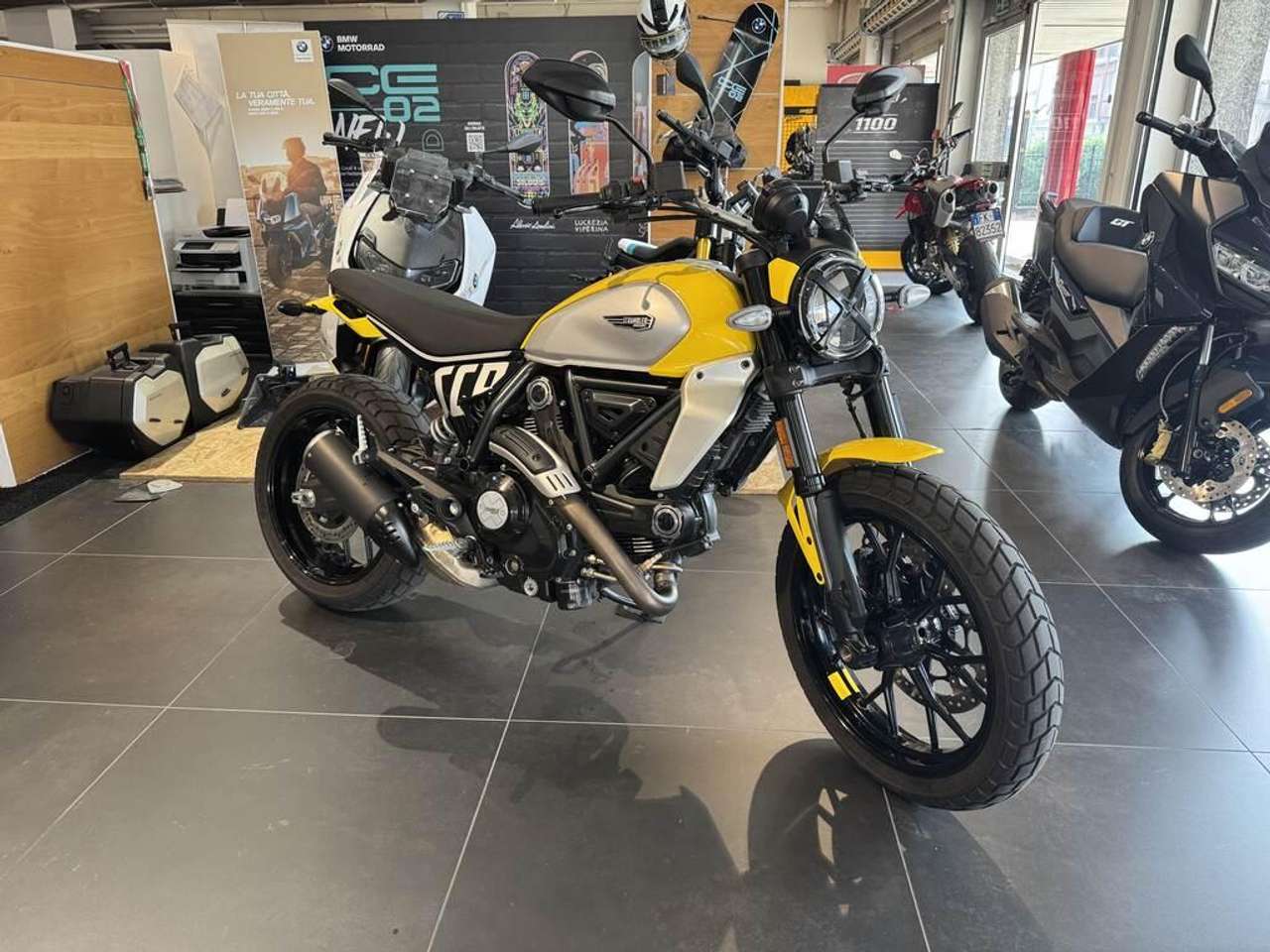 Ducati Scrambler 800 Icon my23