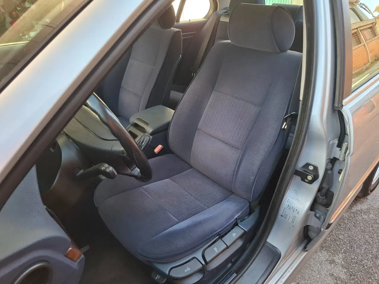 BMW 520 Serie 5 E39 Berlina 520i, foto 8