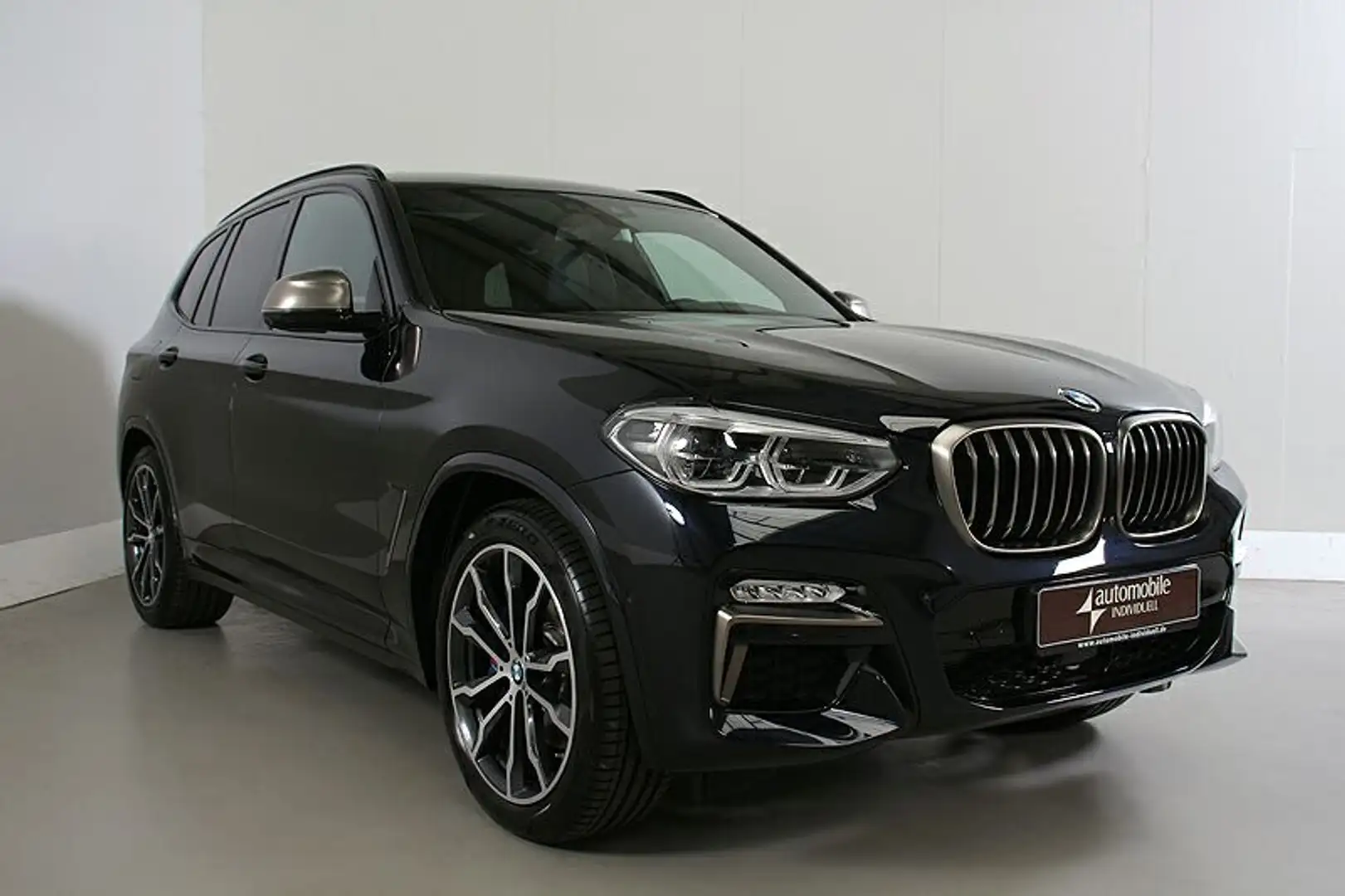 BMW X3 M X3 xDrive M40d LED AHK ACC HuD DAB H&K Standhei. Schwarz - 2