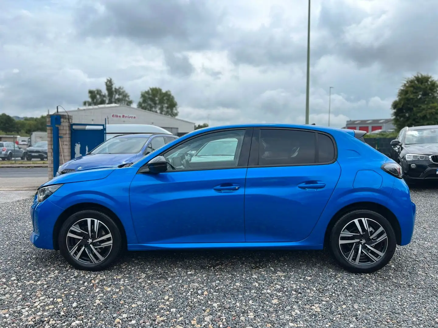 Peugeot 208 ALLURE-LED-NAVI-KLIMA-PDC-TEMPOMAT Blau - 2