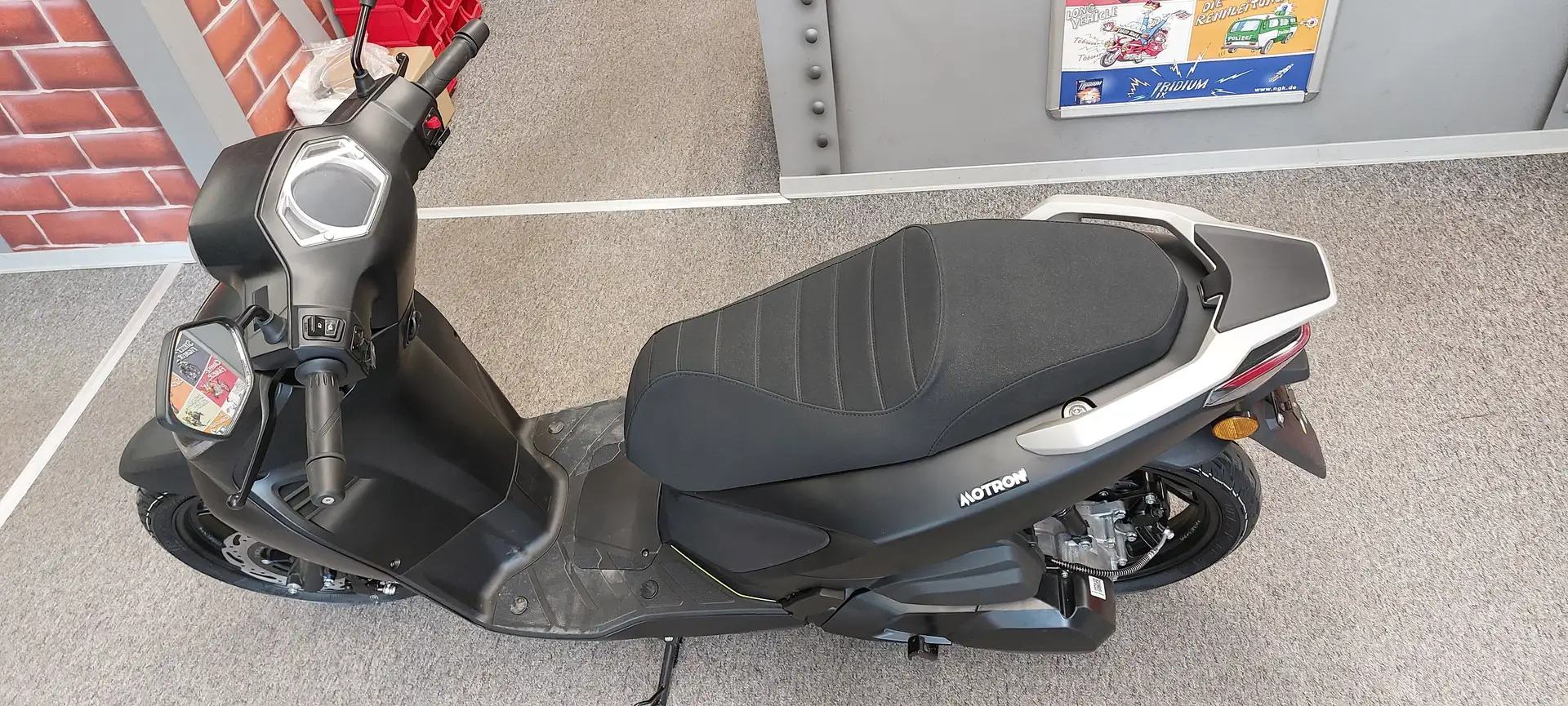 Motron Ventura 125 Grigio - 2