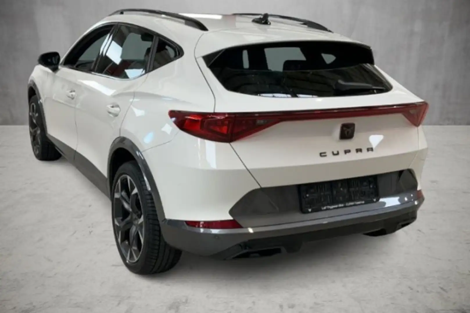 CUPRA Formentor 1.5 TSI DSG ACC+CARPLAY+SHZ+KESSY Klima Weiß - 2