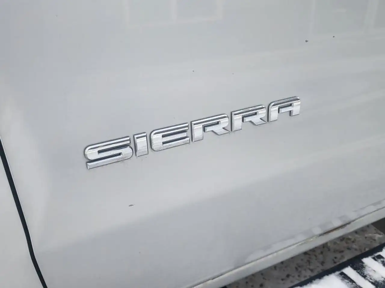 GMC Sierra 1500 снимка GMC Sierra 1500