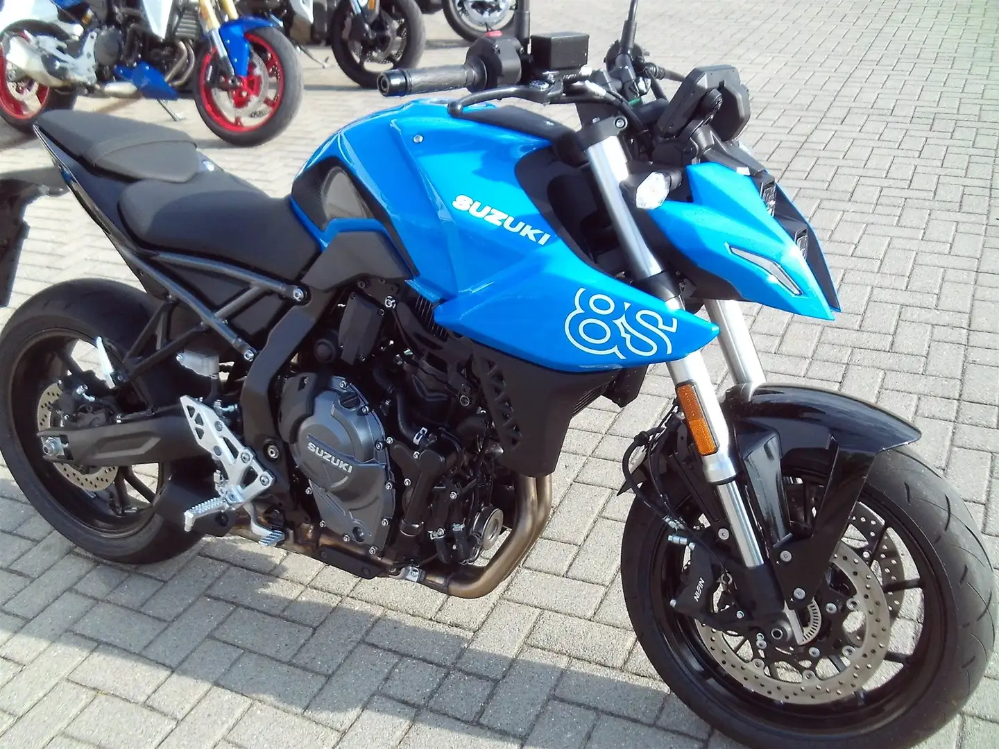 Suzuki GSX 8S - 2