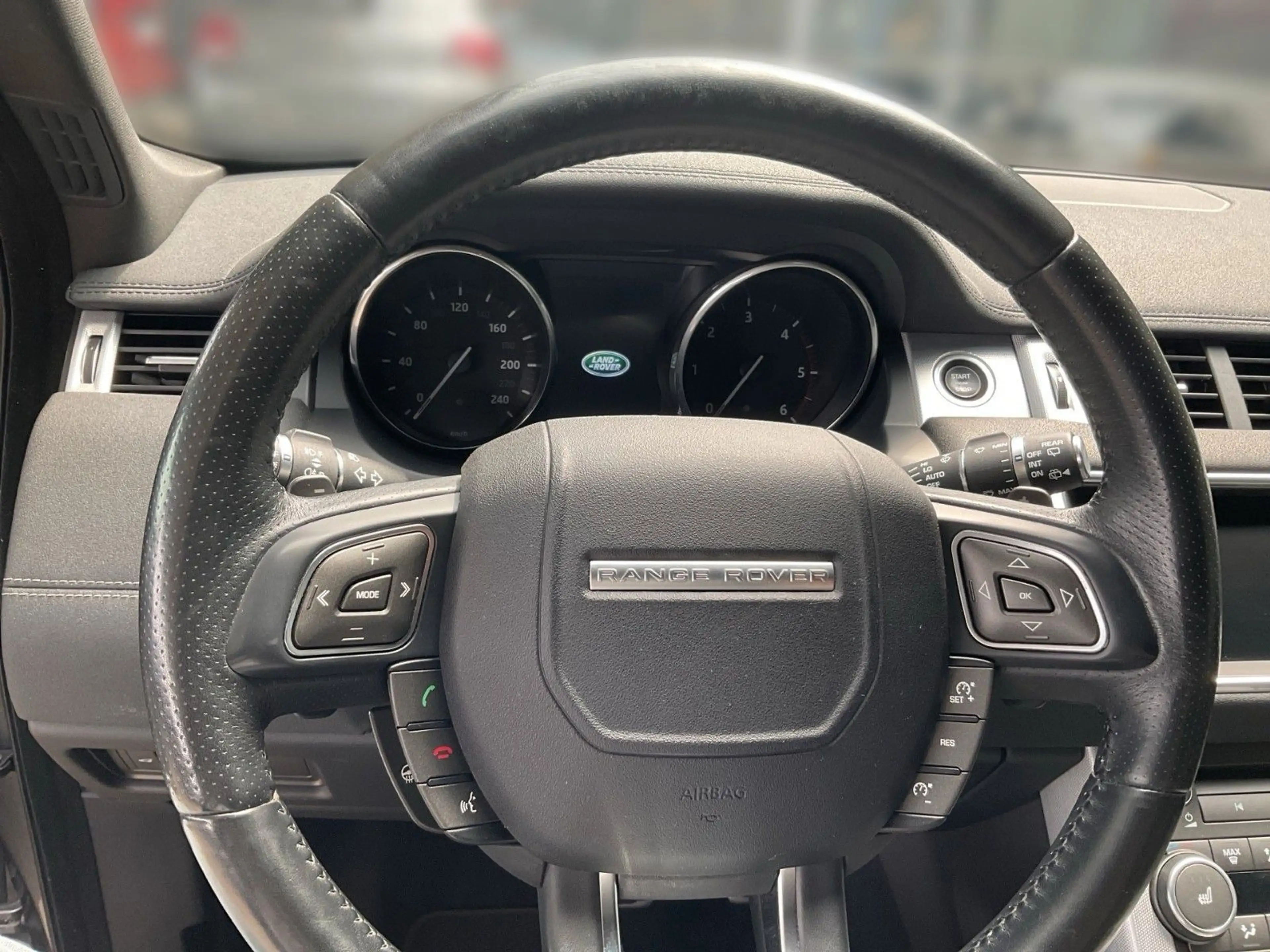 Land Rover Range Rover Evoque HSE Dynamic ALLRAD — photo 8