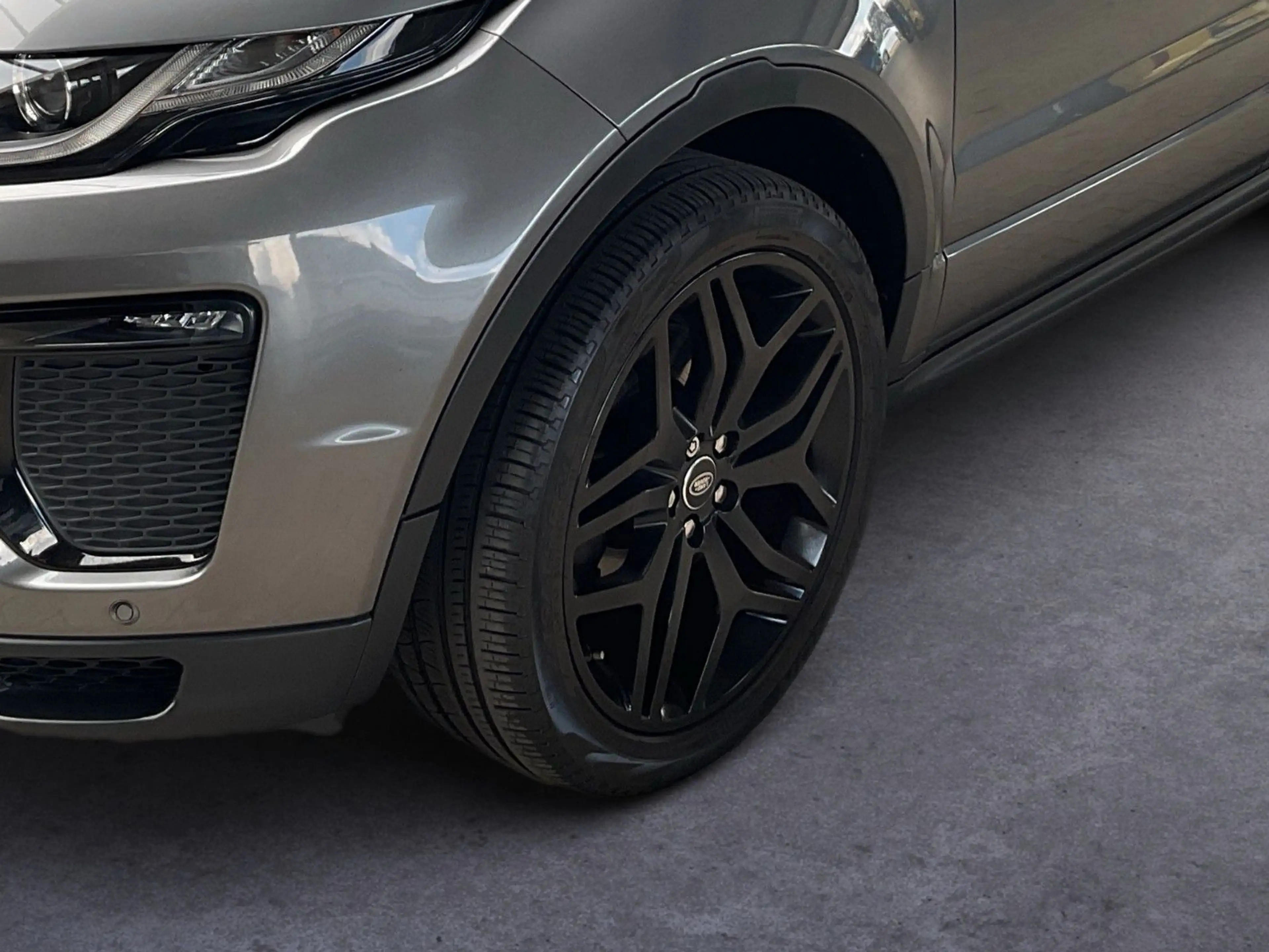 Land Rover Range Rover Evoque HSE Dynamic ALLRAD — photo 6