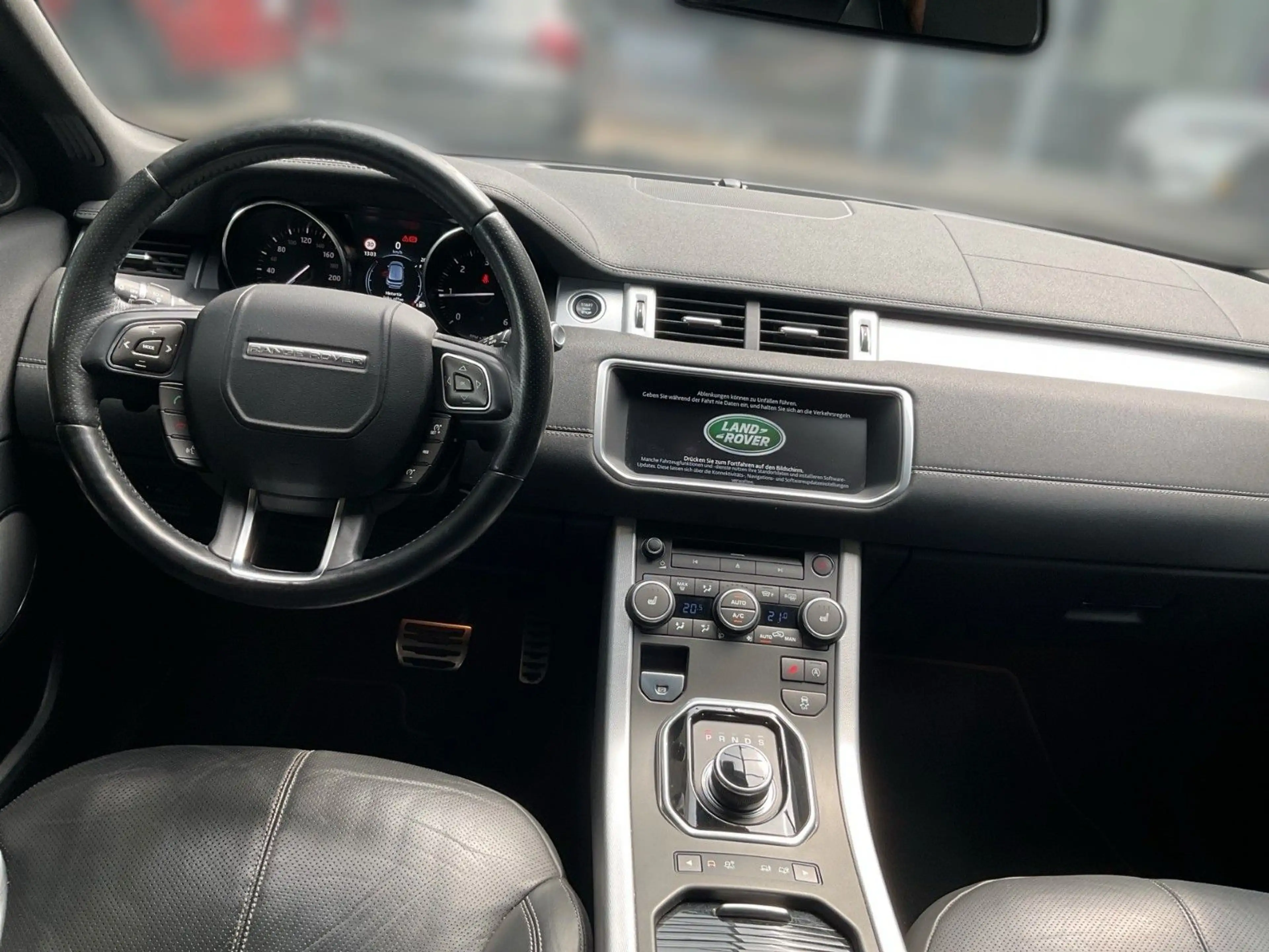 Land Rover Range Rover Evoque HSE Dynamic ALLRAD — photo 10