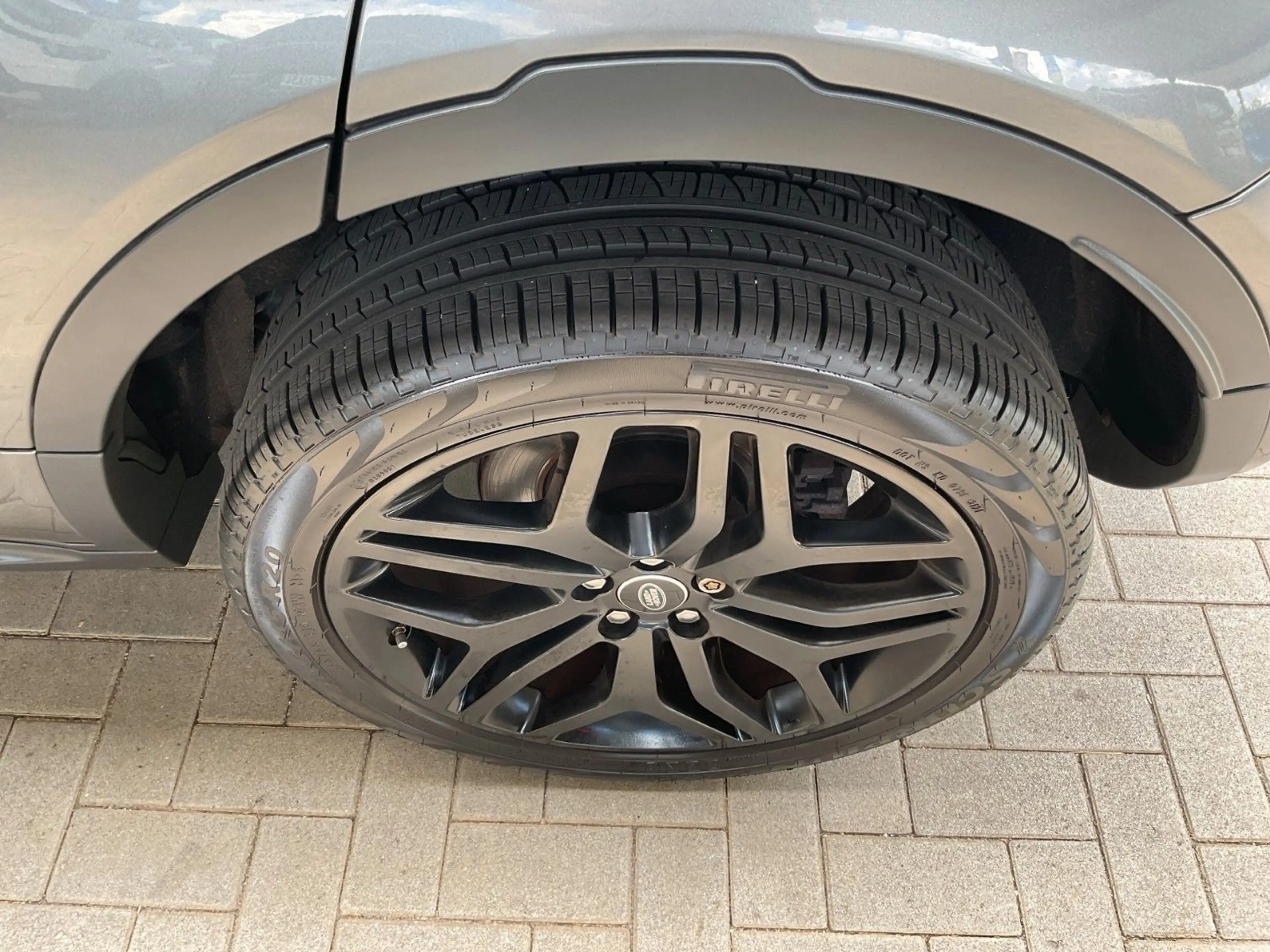 Land Rover Range Rover Evoque HSE Dynamic ALLRAD — photo 15