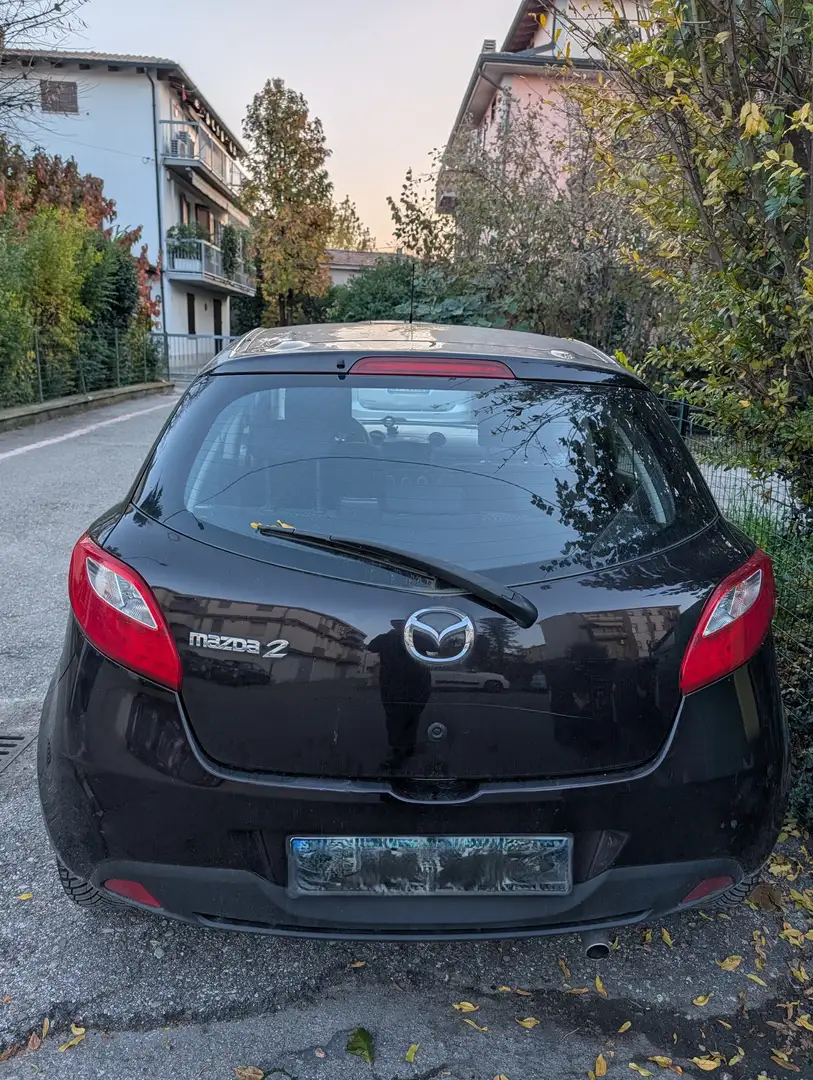 Mazda 2 1.3 16V 75CV 5p. Start Plus Schwarz - 2