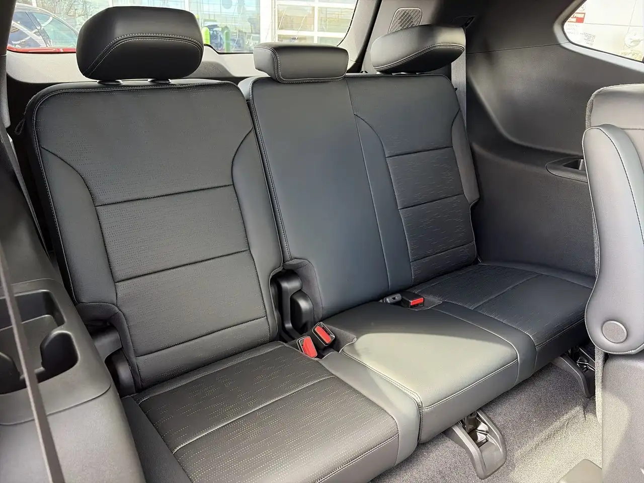 Buick Enclave снимка Buick Enclave