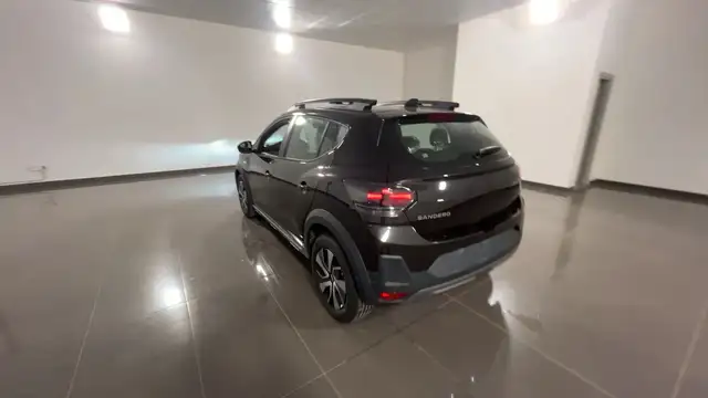 Dacia Sandero Stepway view 6