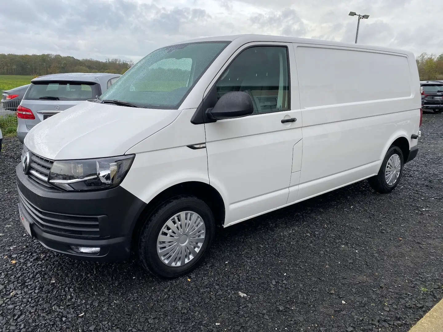 Volkswagen T6 Transporter Kasten LANG*KLIMA*PDC*NAVI*2 HAND Bianco - 2