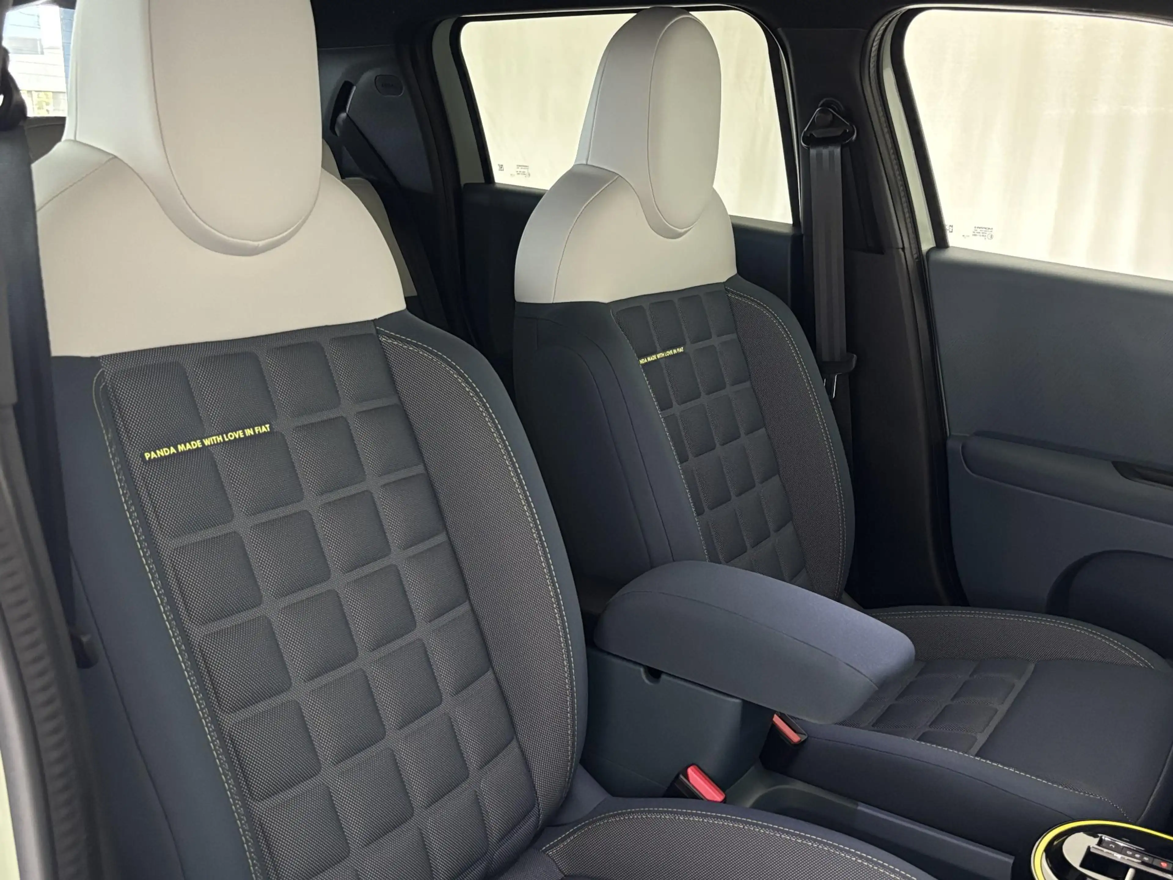 Fiat Grande Panda La Prima 11 kW 44 kWh | Apple/Android | Pack-Winte — photo 7